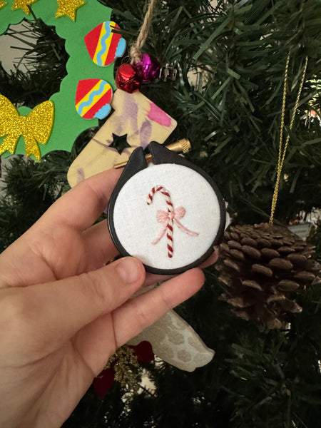 Candy Cane 2 inch Embroidery KIT