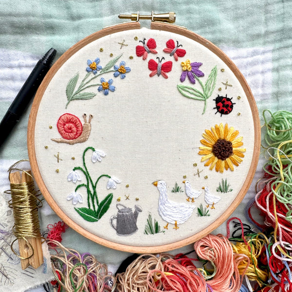 Spring Duck 6 inch Embroidery Kit