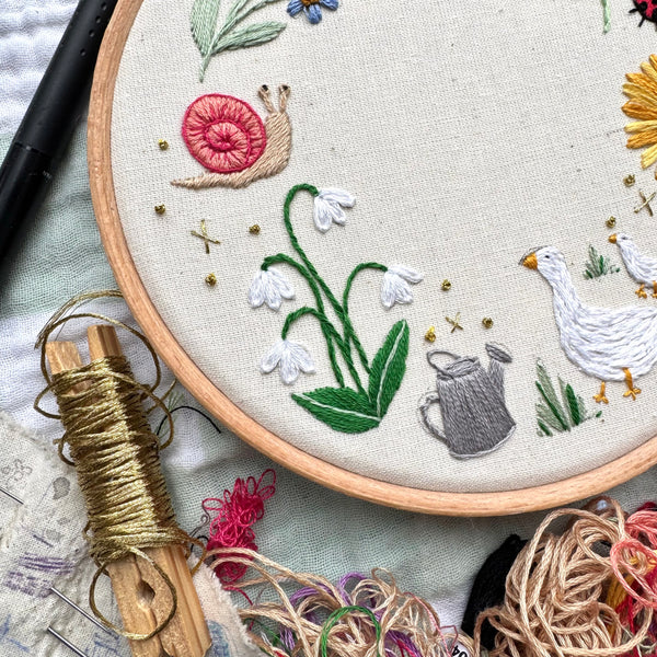 Spring Duck 6 inch Embroidery Kit